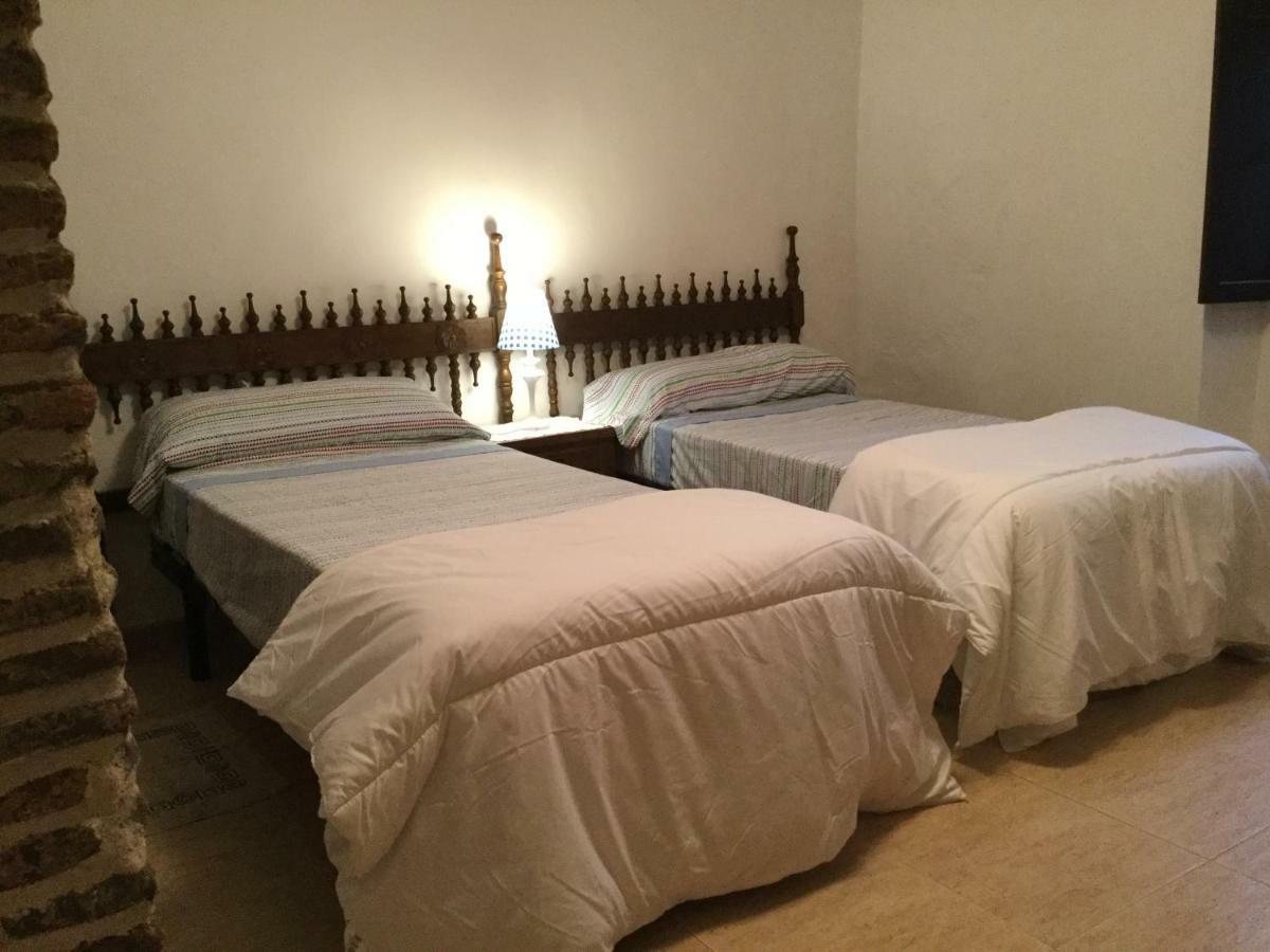 Apartamentos Andrada Casar de Cáceres Екстериор снимка